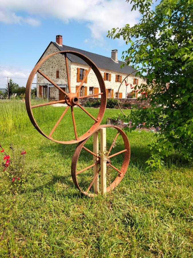 La Brousse Kacha Bed & Breakfast Malleret-Boussac Exterior photo